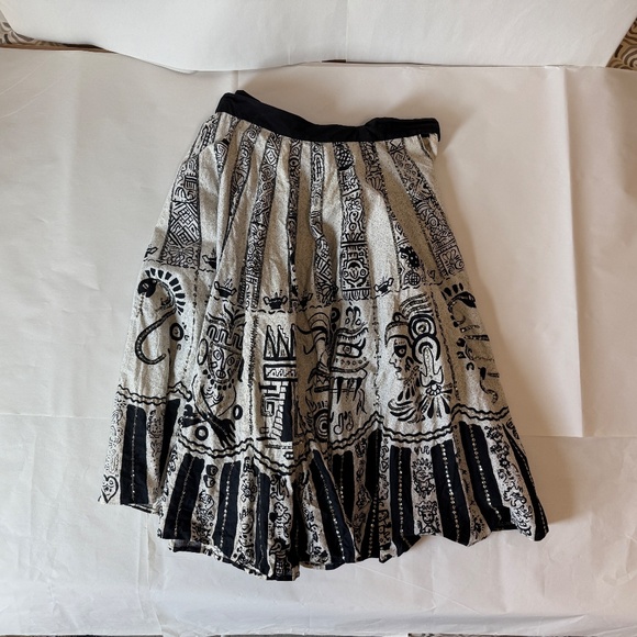 RARE FIND 50s Mayan Art Circle Skirt Handmade - Picture 1 of 10